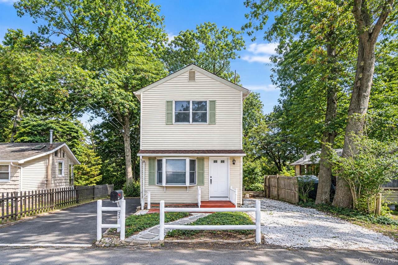 123 Denton Street - Photo 1