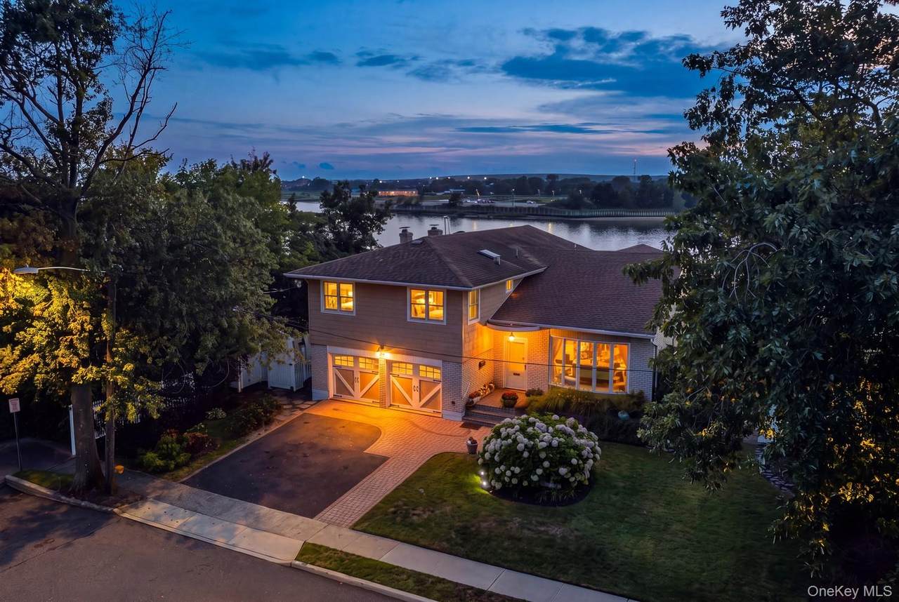 3224 Ann Street - Photo 1