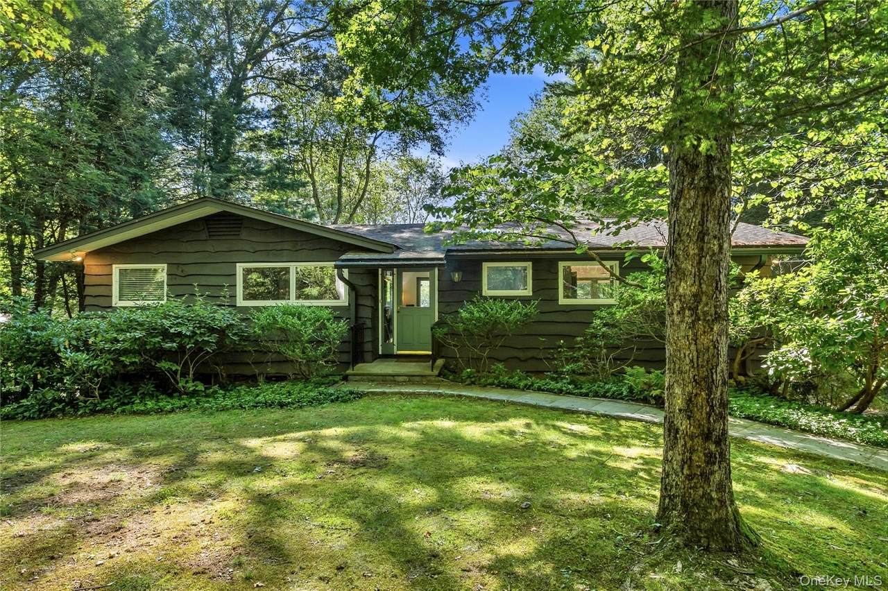 153 Sagamore Drive - Photo 1