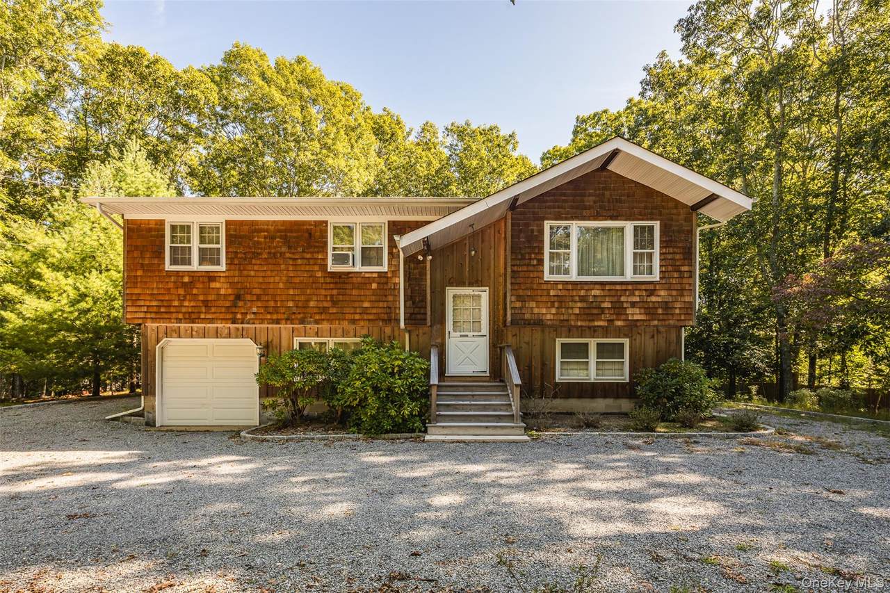 35 Partridge Drive - Photo 1