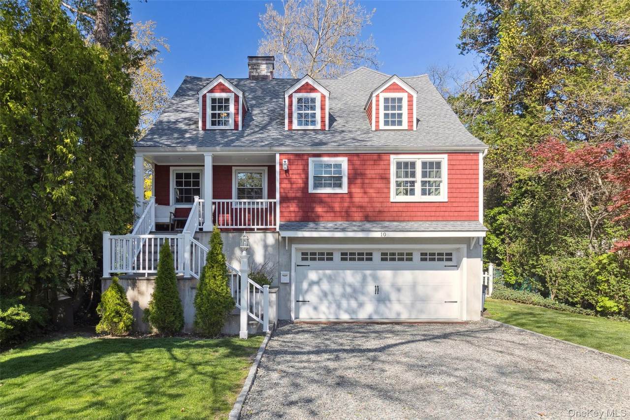 10 Brookside Drive - Photo 1