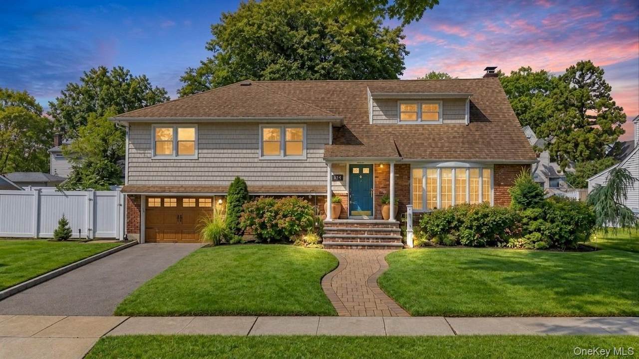 2684 Howell Street - Photo 1