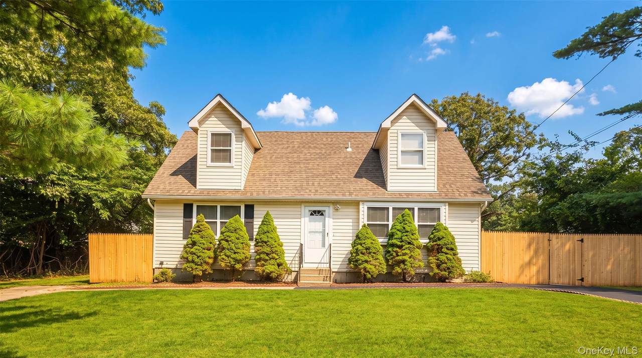 35 Cedar Lane - Photo 1
