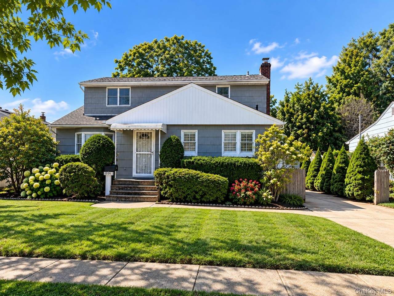 1460 Joyce Lane - Photo 1