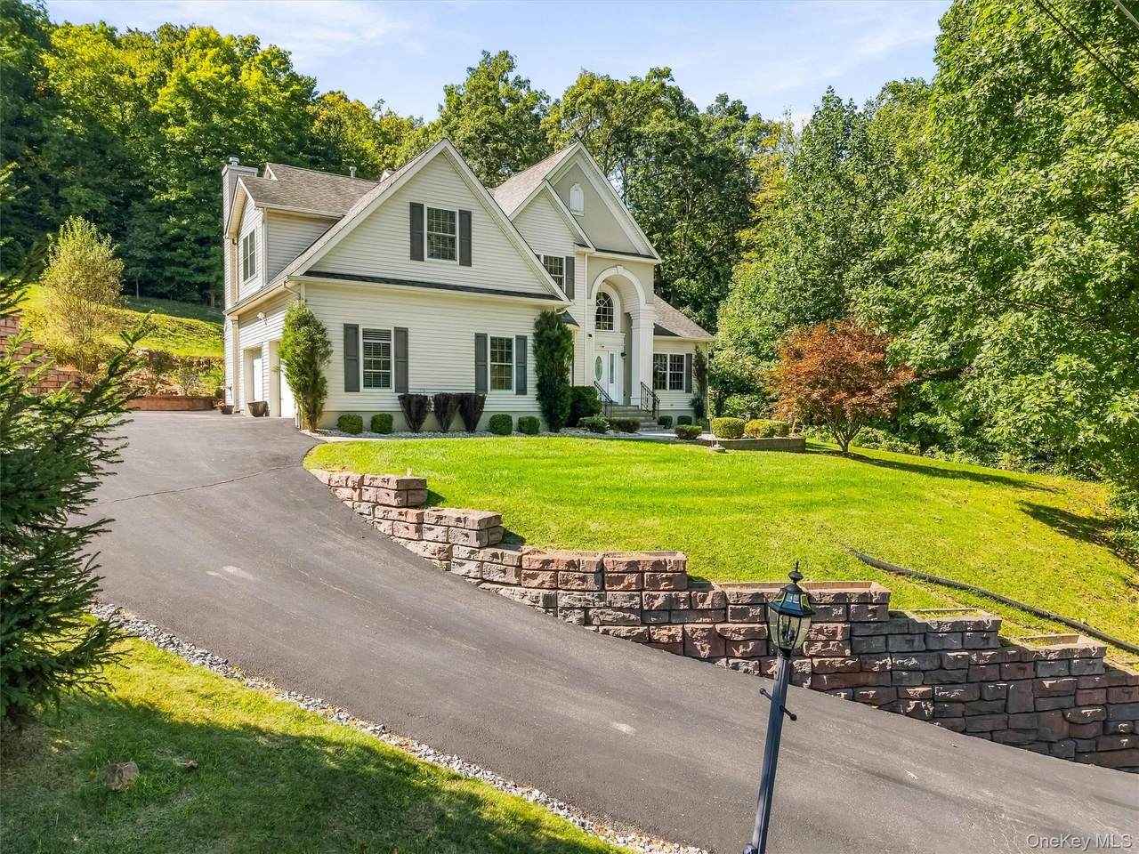 2 Pond Ridge Crossing - Photo 1