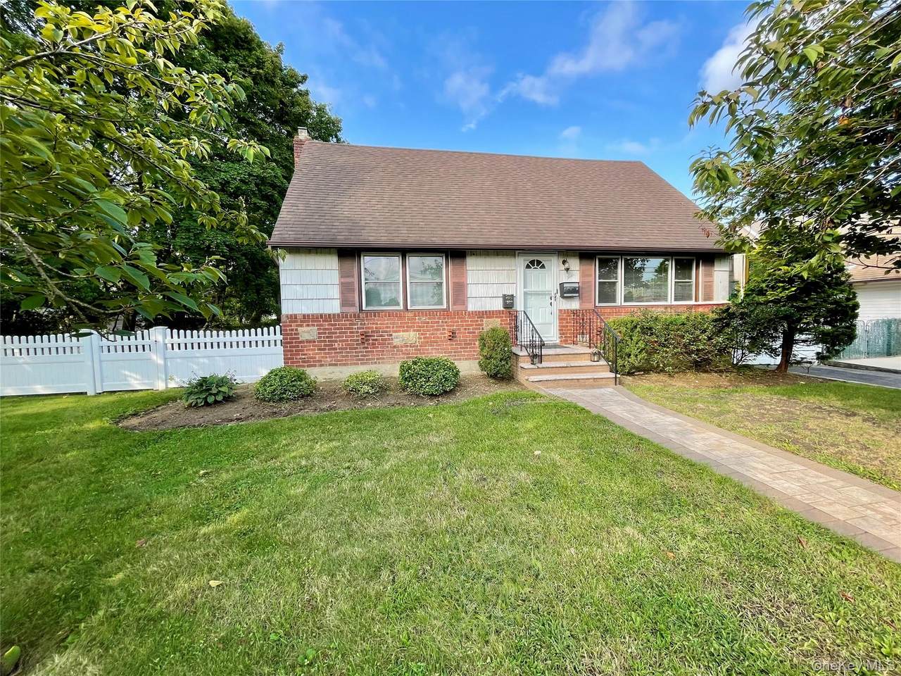 5 Denton Place - Photo 1