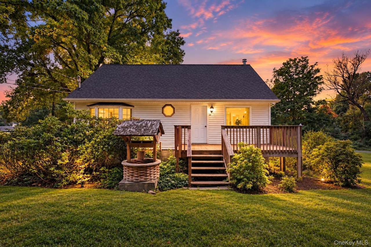 28 Beaverbrook Road - Photo 1