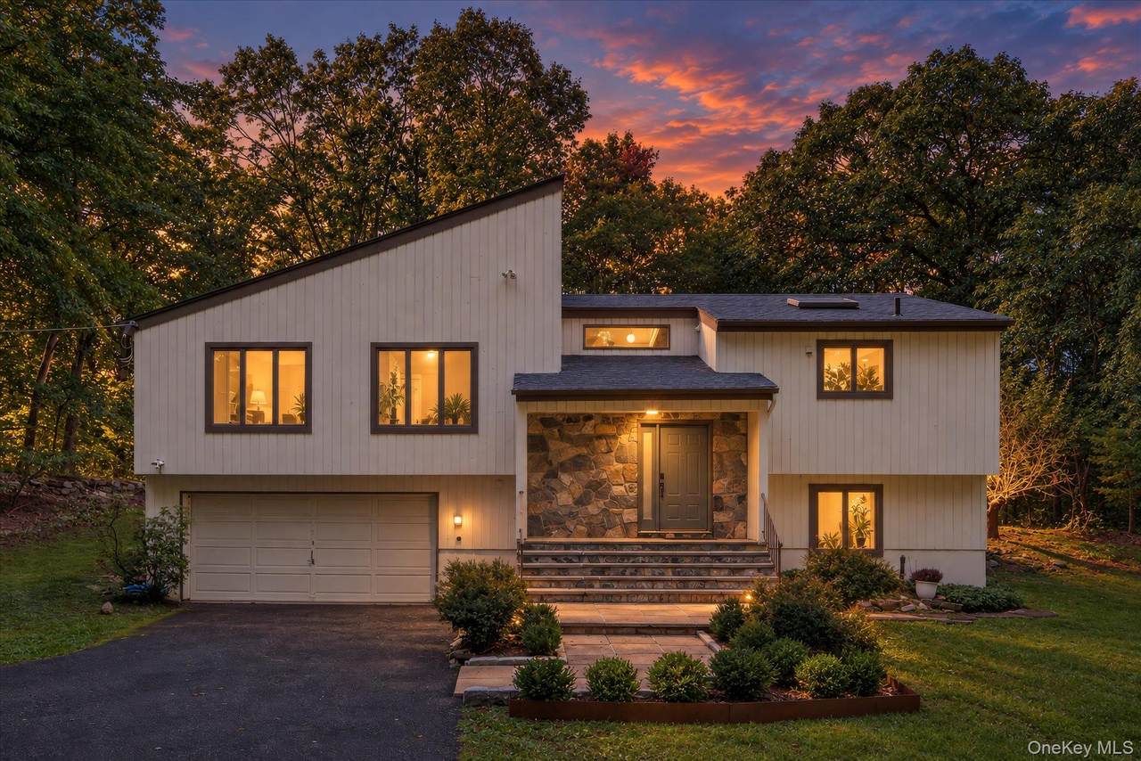 103 Old Highland Turnpike - Photo 1