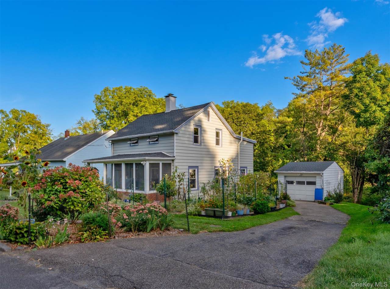 140 Linderman Avenue - Photo 1