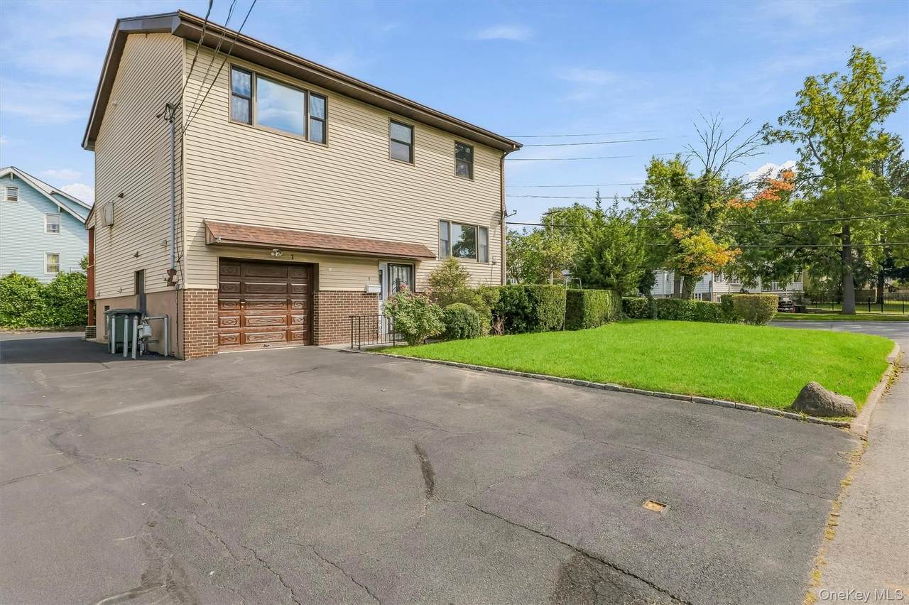 1 Glen Avenue - Photo 1
