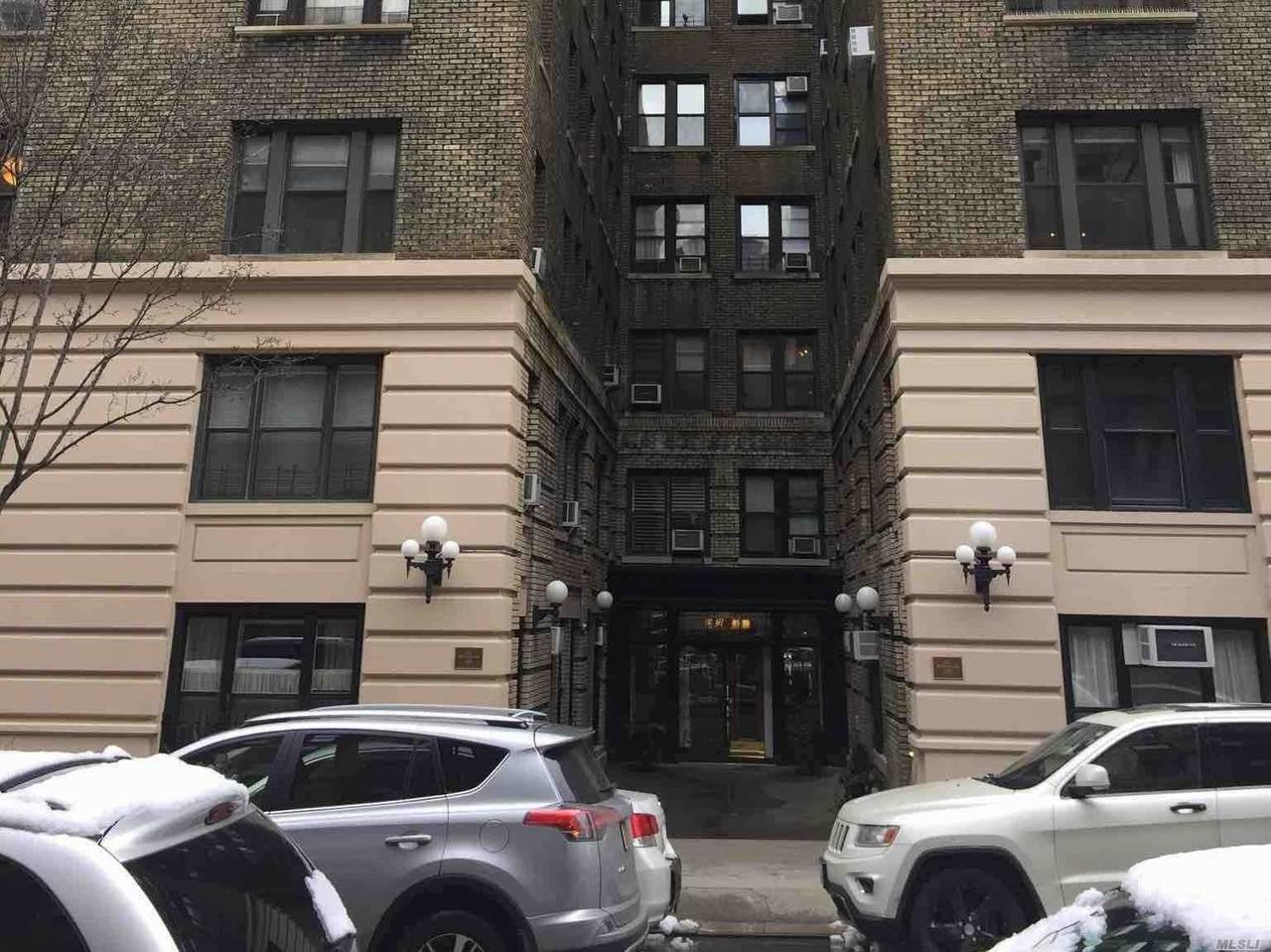 203 81st Street - Photo 1