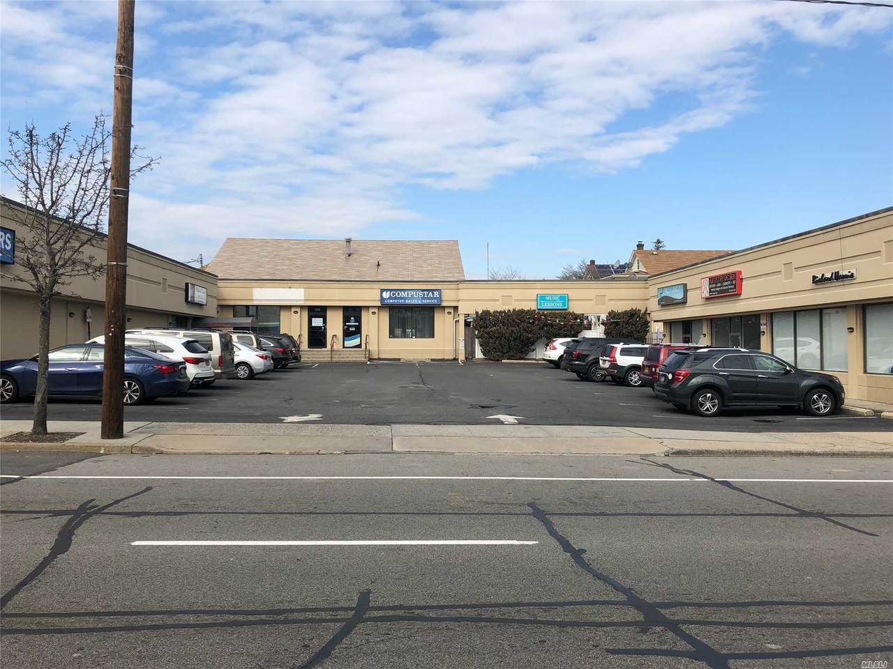234 Jericho (Plaza) Turnpike - Photo 1