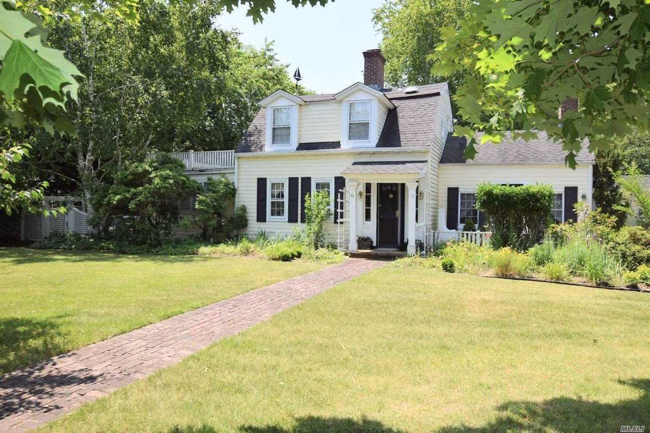 6 Brewster Lane - Photo 1
