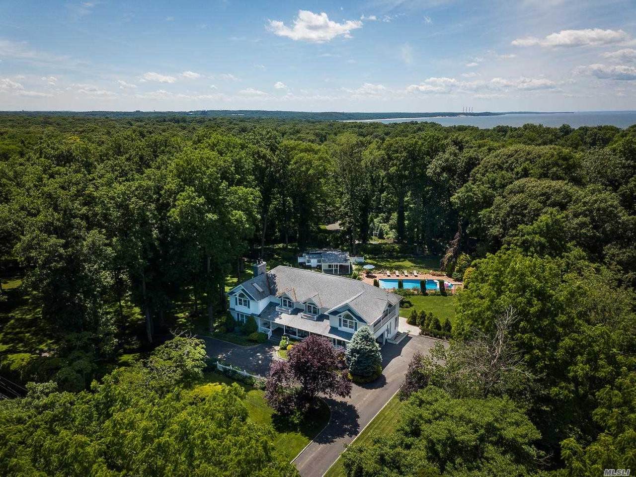 530 Long Beach Road - Photo 1