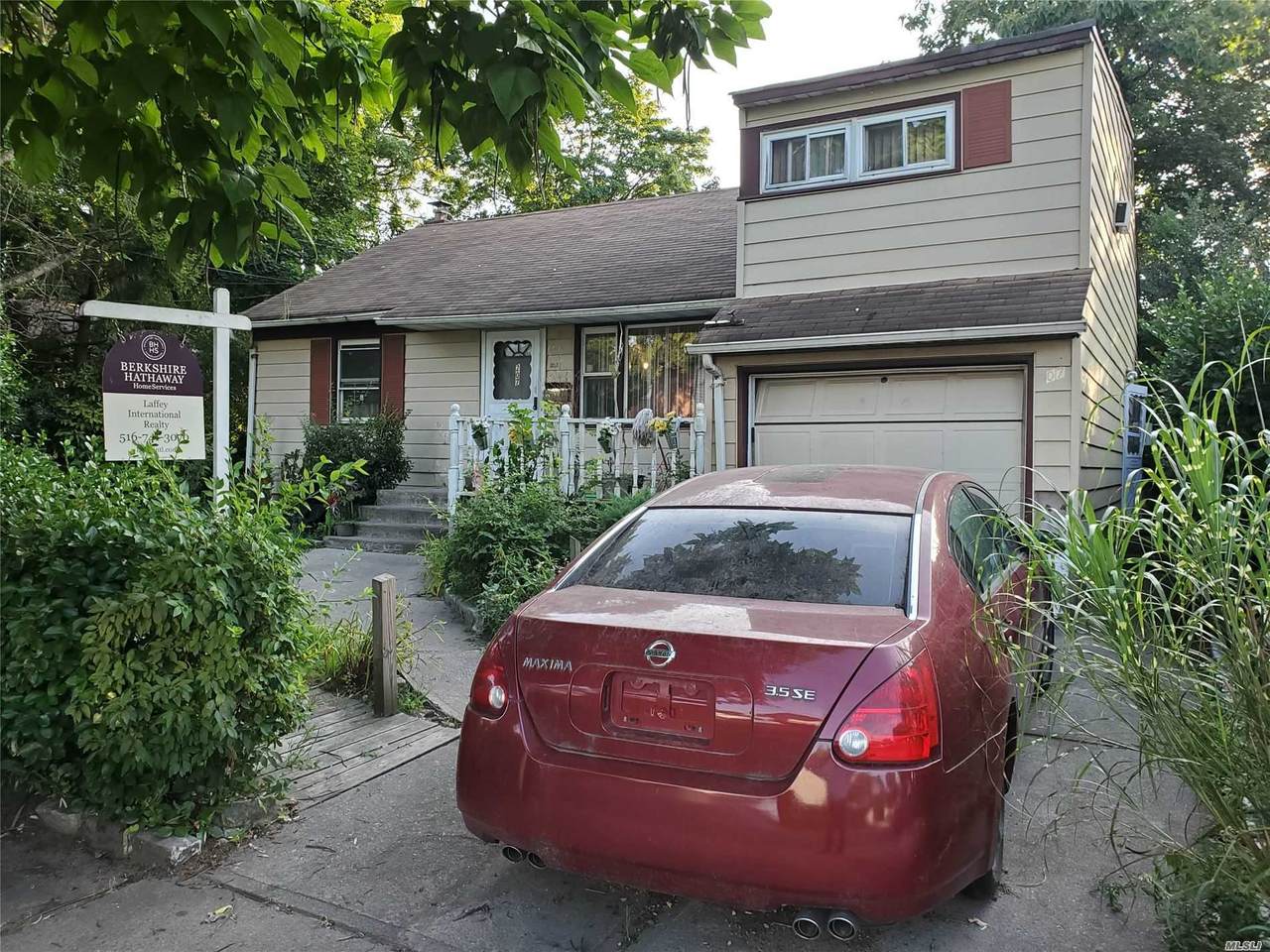 207 Wright Street - Photo 1