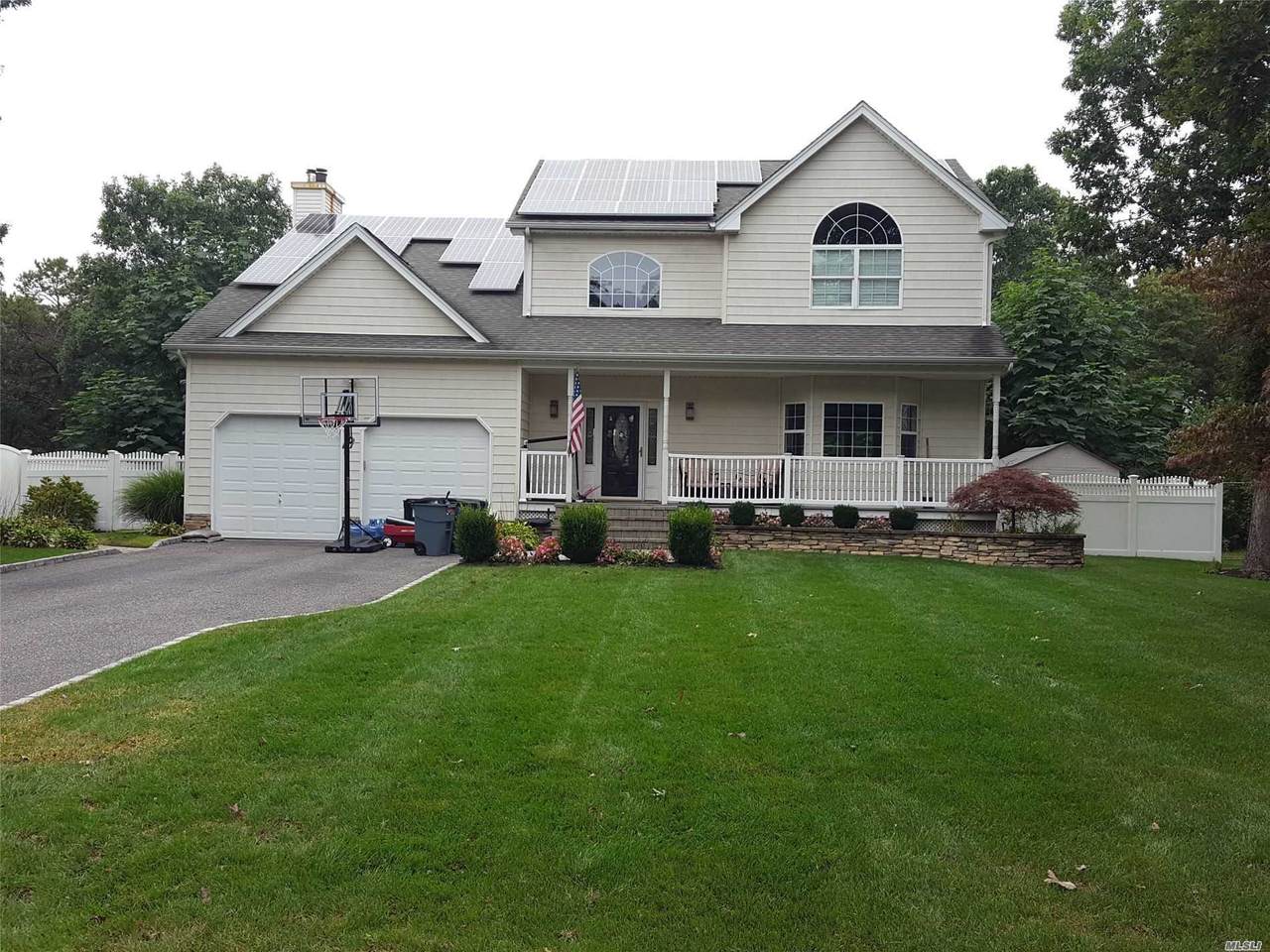 L-18 Bridgeport Avenue - Photo 1