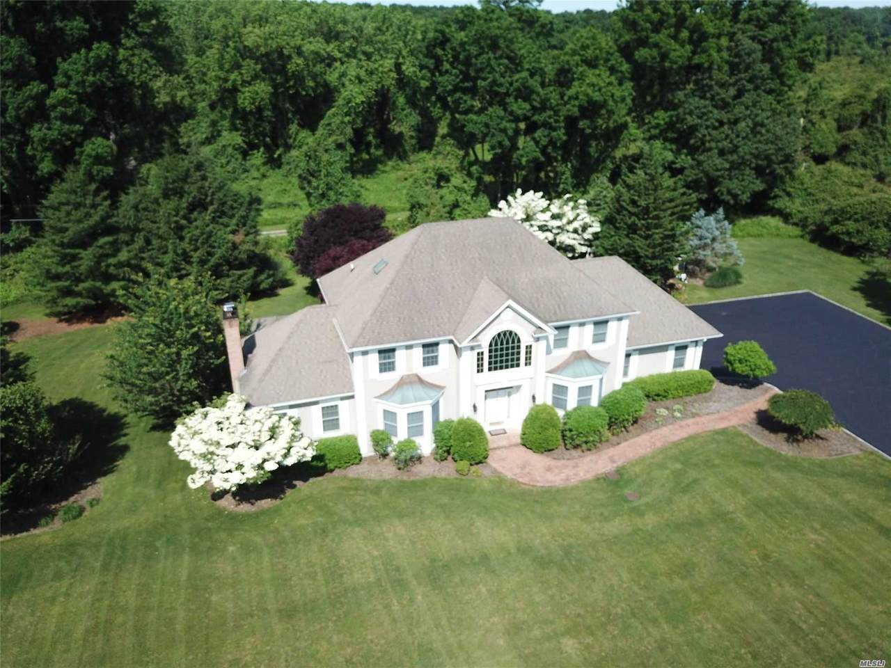 1 Northfield Lane - Photo 1
