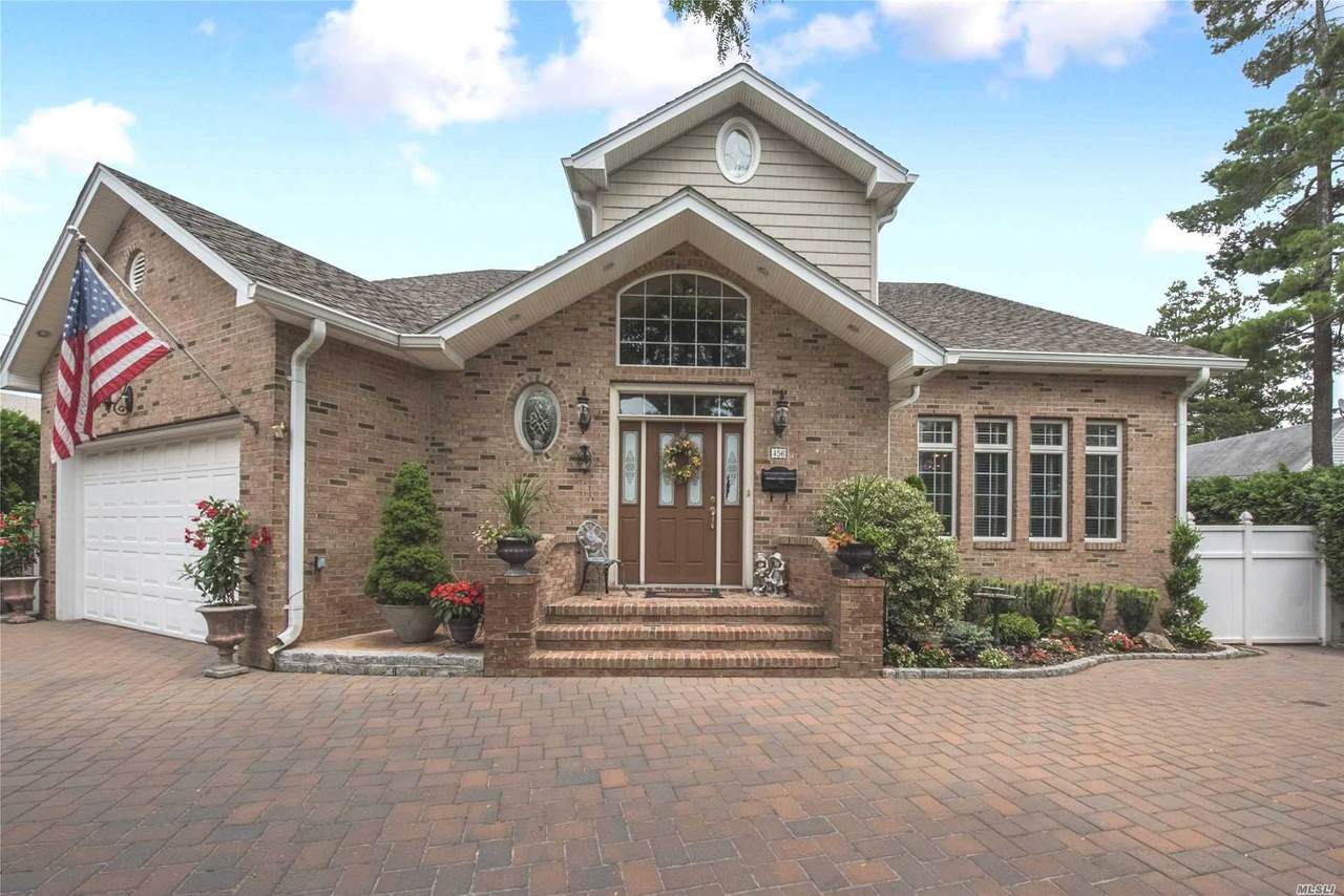 456 Salisbury Park Drive - Photo 1