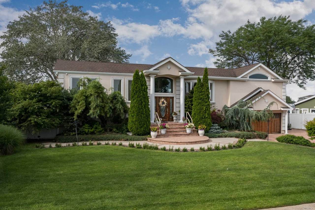 37 Dolphin Lane - Photo 1