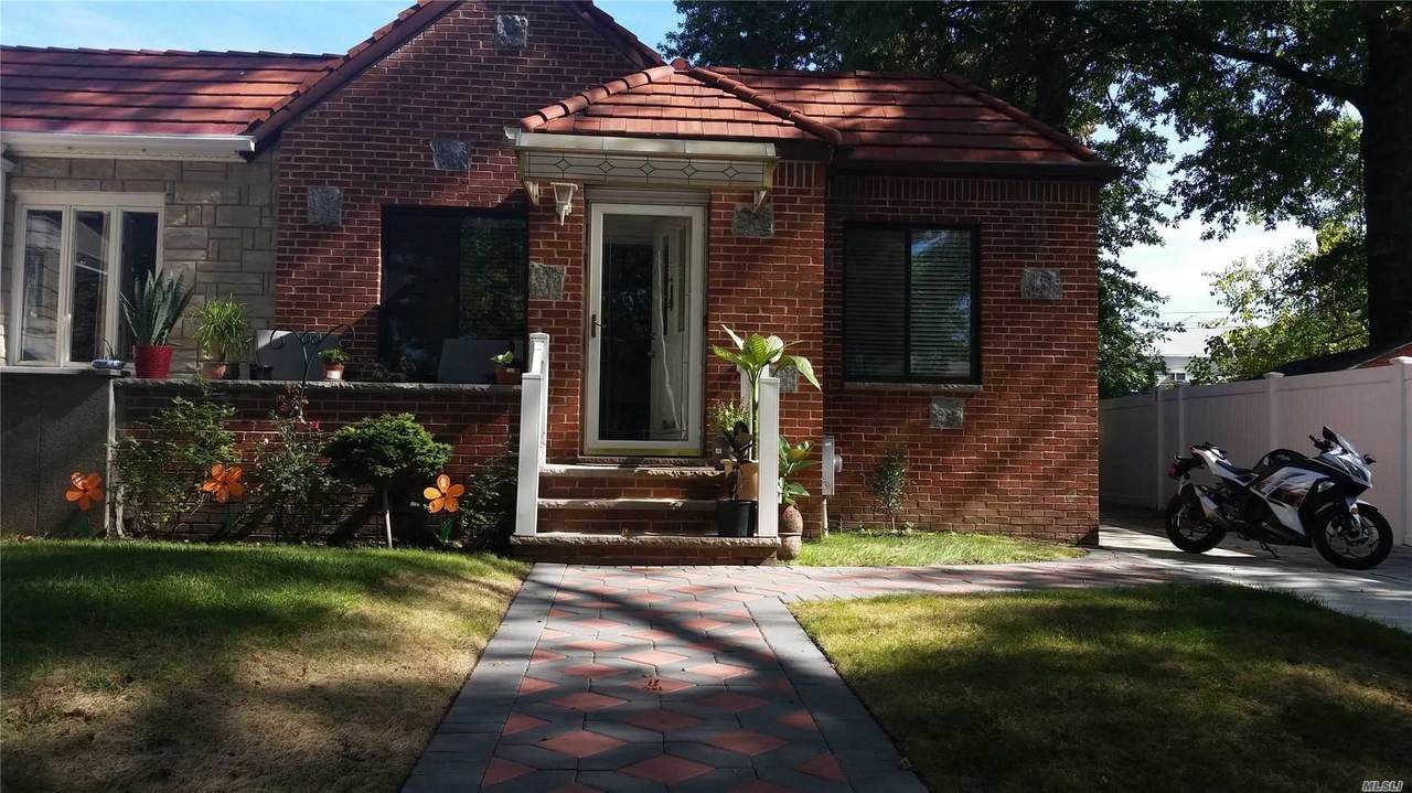 50-43 Francis Lewis Boulevard - Photo 1
