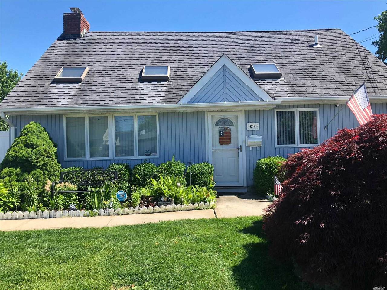 614 Kenmore Avenue - Photo 1