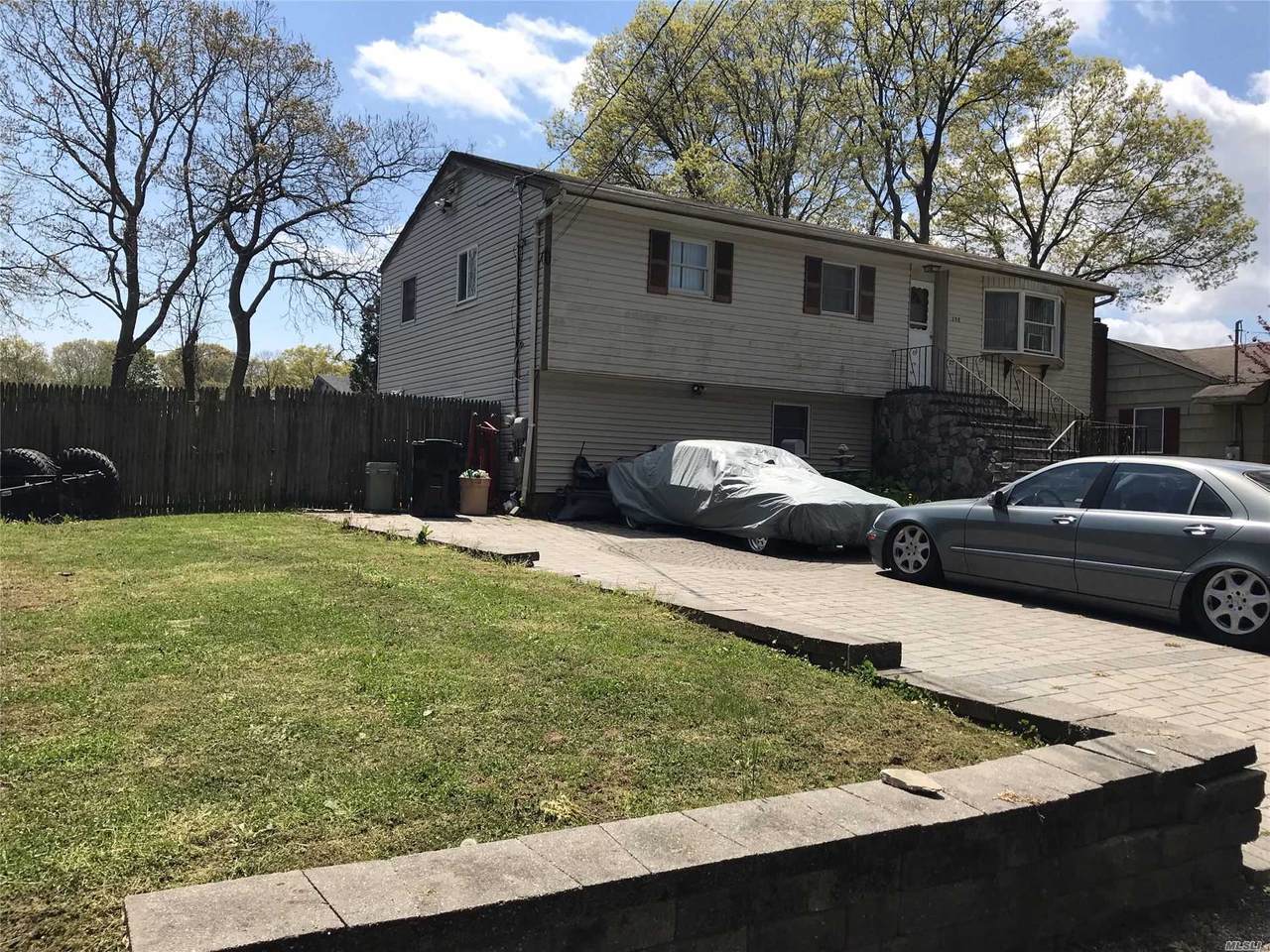 258 4th Street - Photo 1