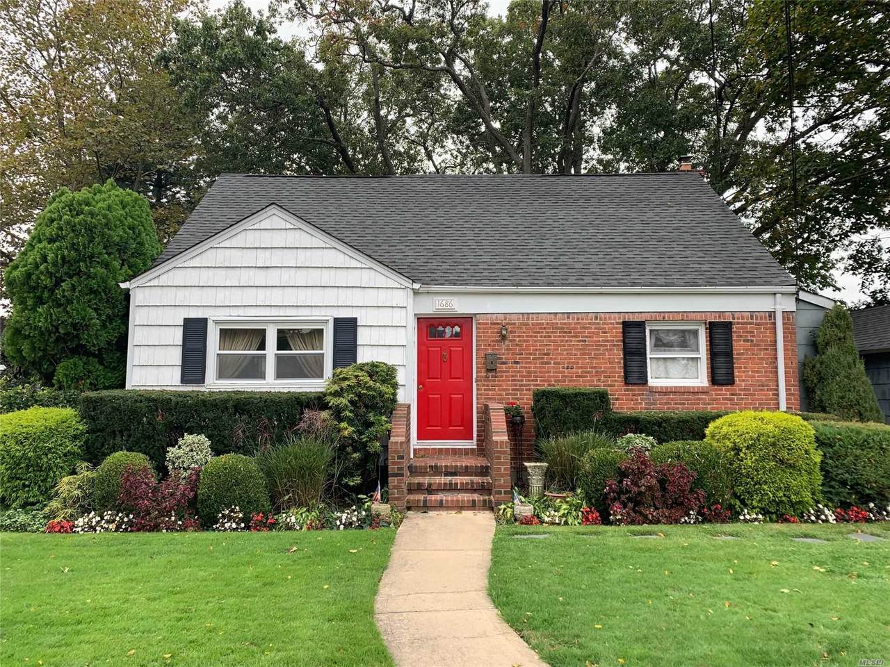 1686 Logan Street - Photo 1
