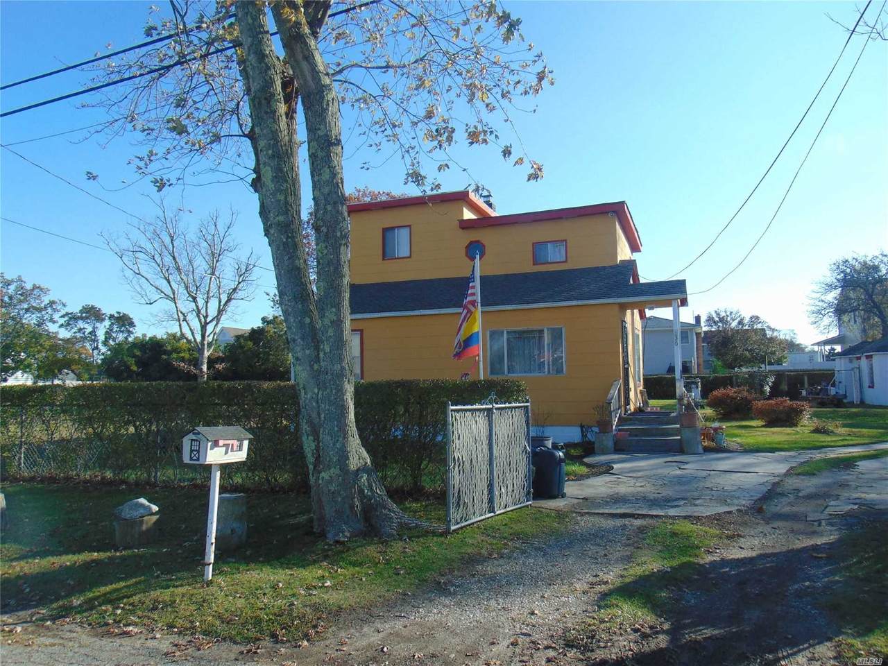 36 Seymour Drive - Photo 1