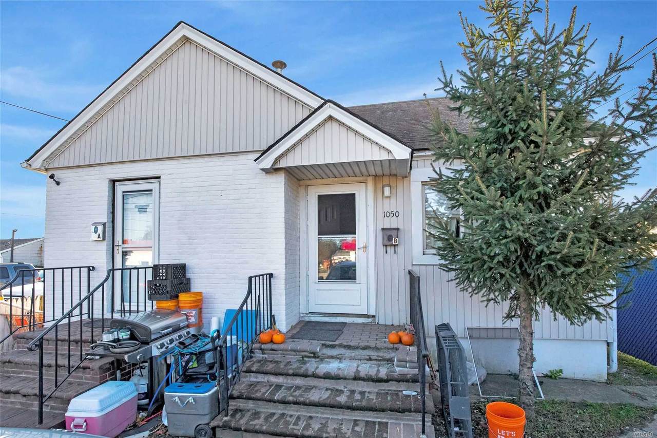 1050 Montauk Highway - Photo 1