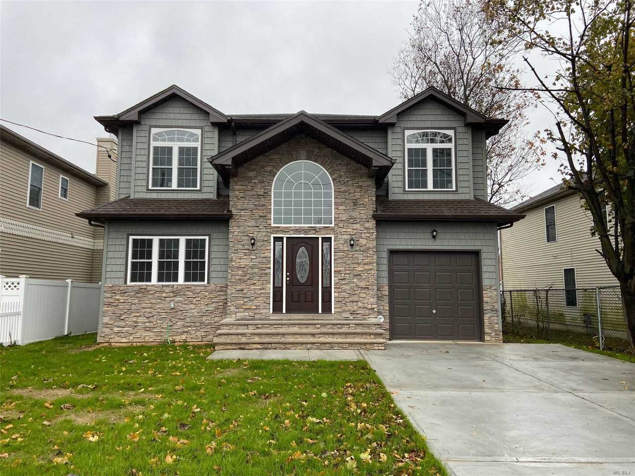 671 Evelyn Avenue - Photo 1