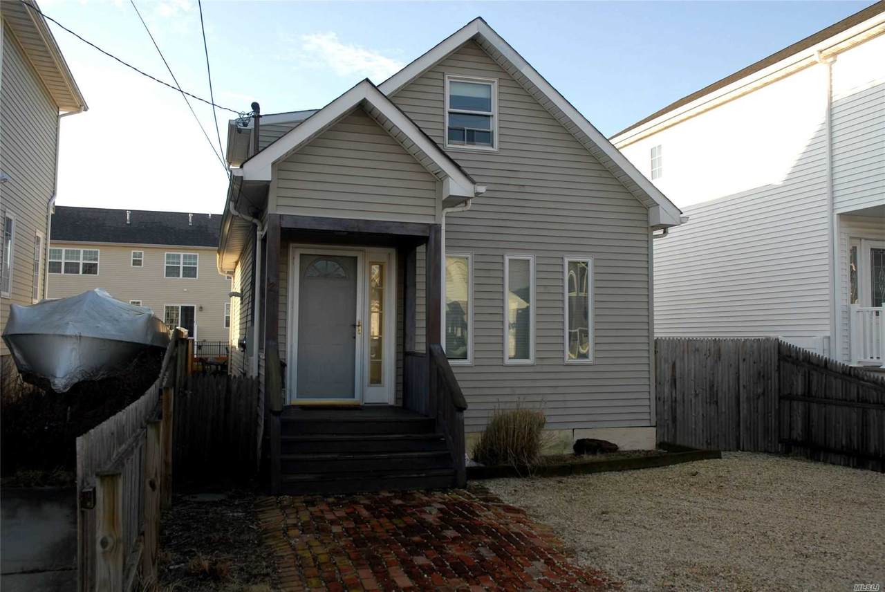 127 Beach Avenue - Photo 1