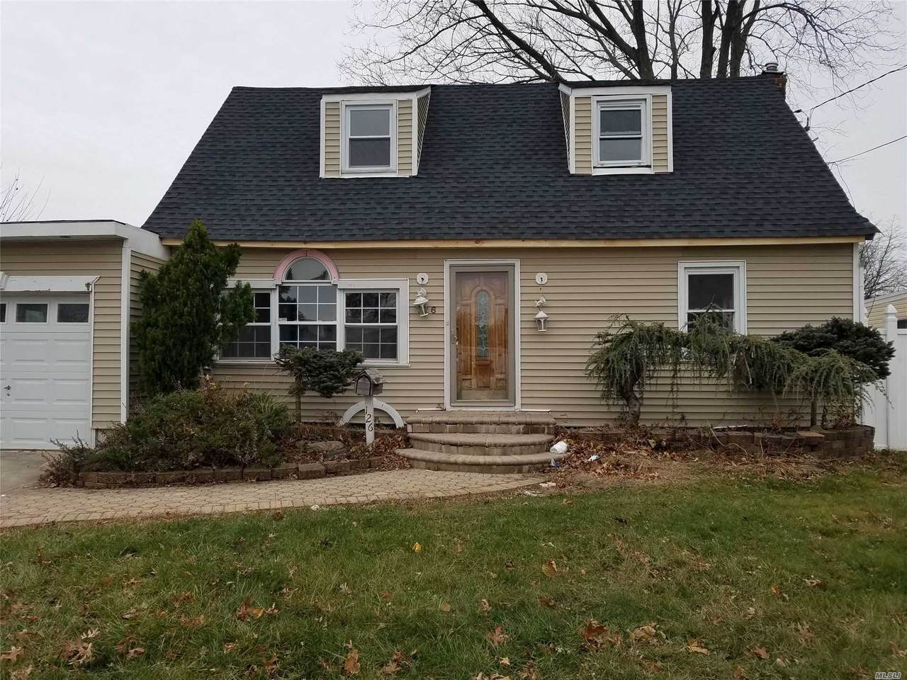 126 21st Street - Photo 1