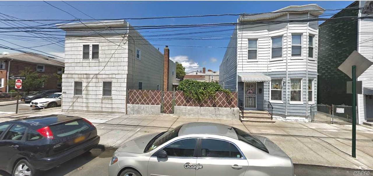 85-01 95th Avenue - Photo 1