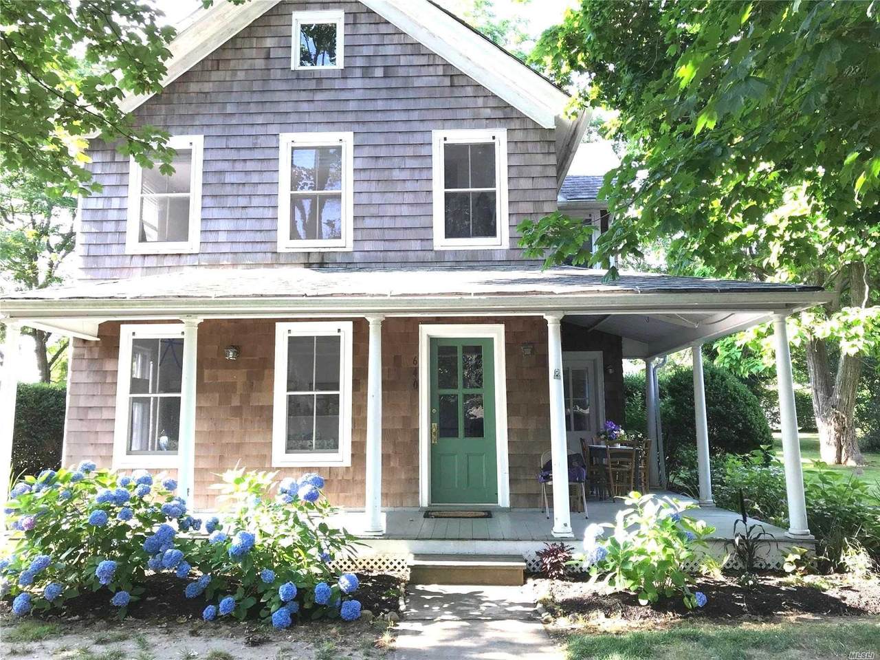 640 Orchard Street - Photo 1
