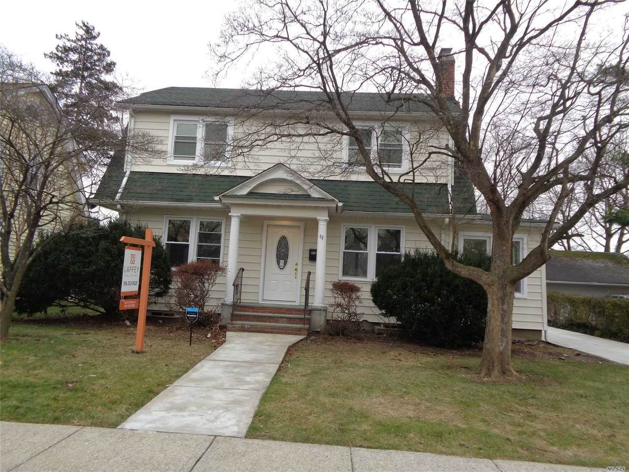48 Willow Avenue - Photo 1