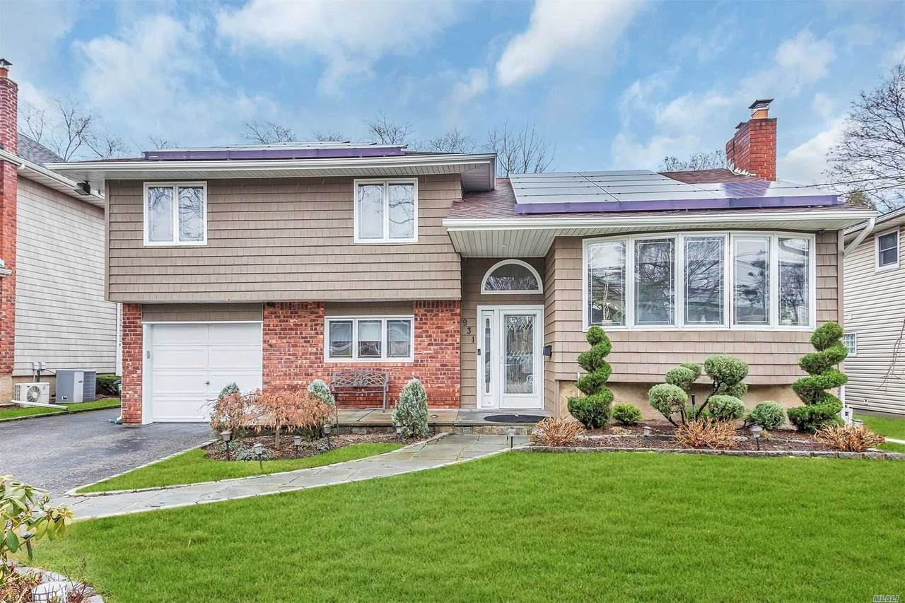 931 Wenwood Drive - Photo 1