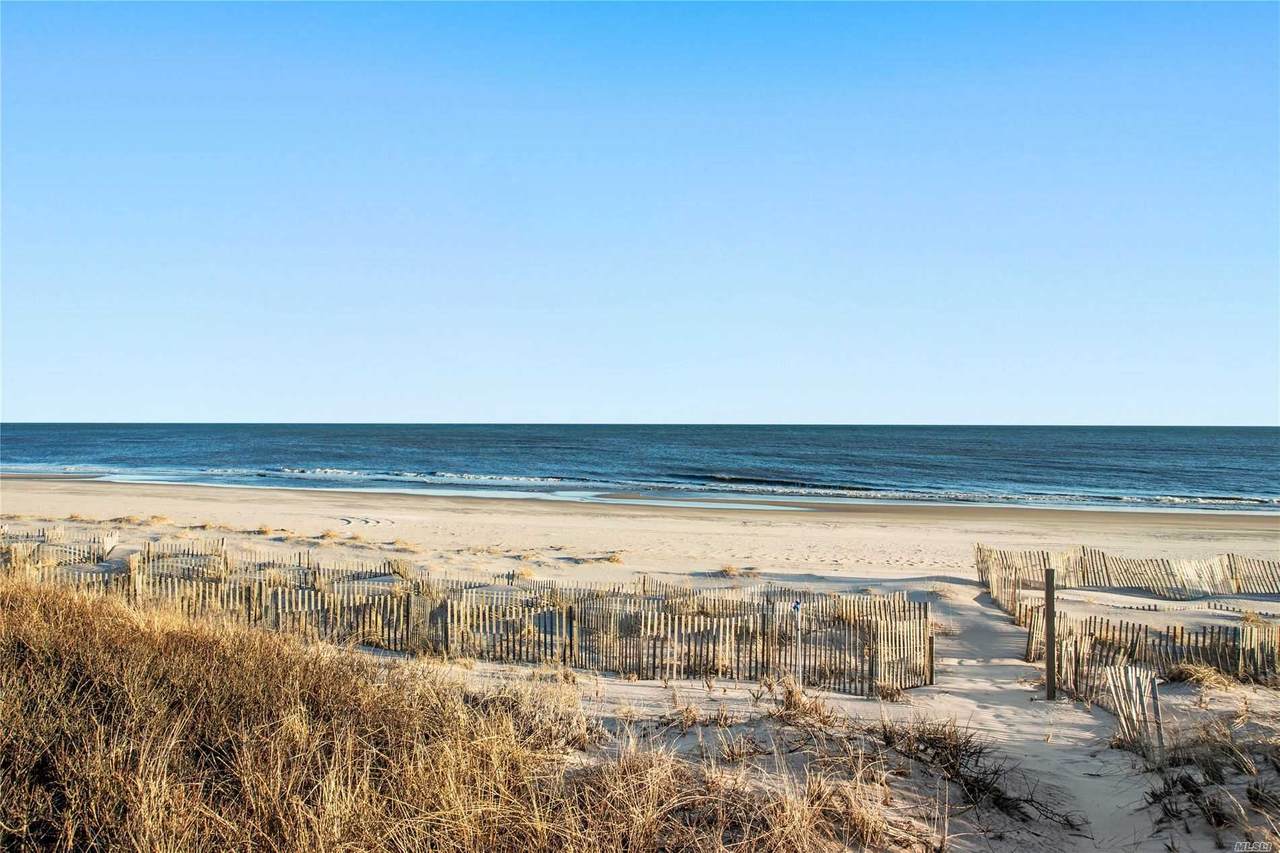 76 Dune Road - Photo 1