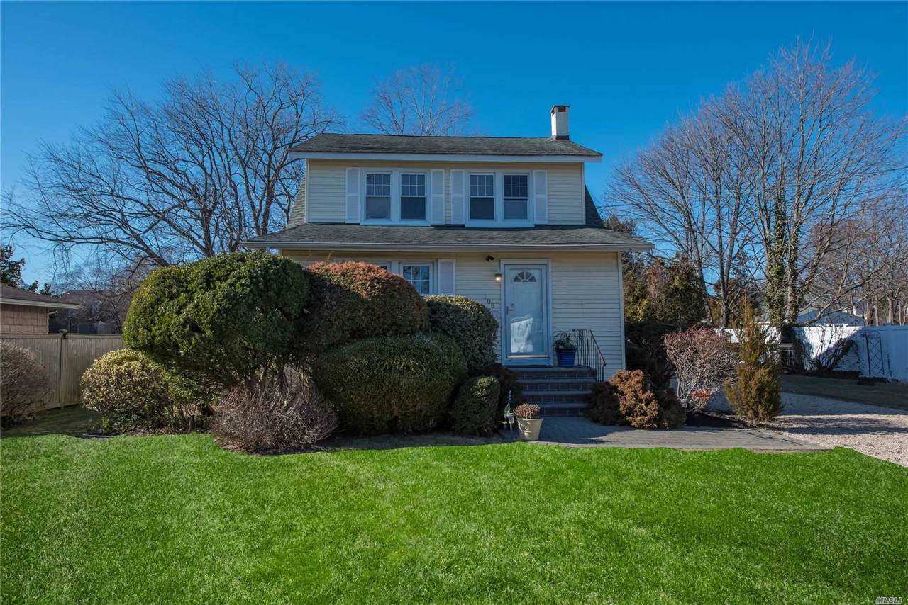 108 Bailey Avenue - Photo 1