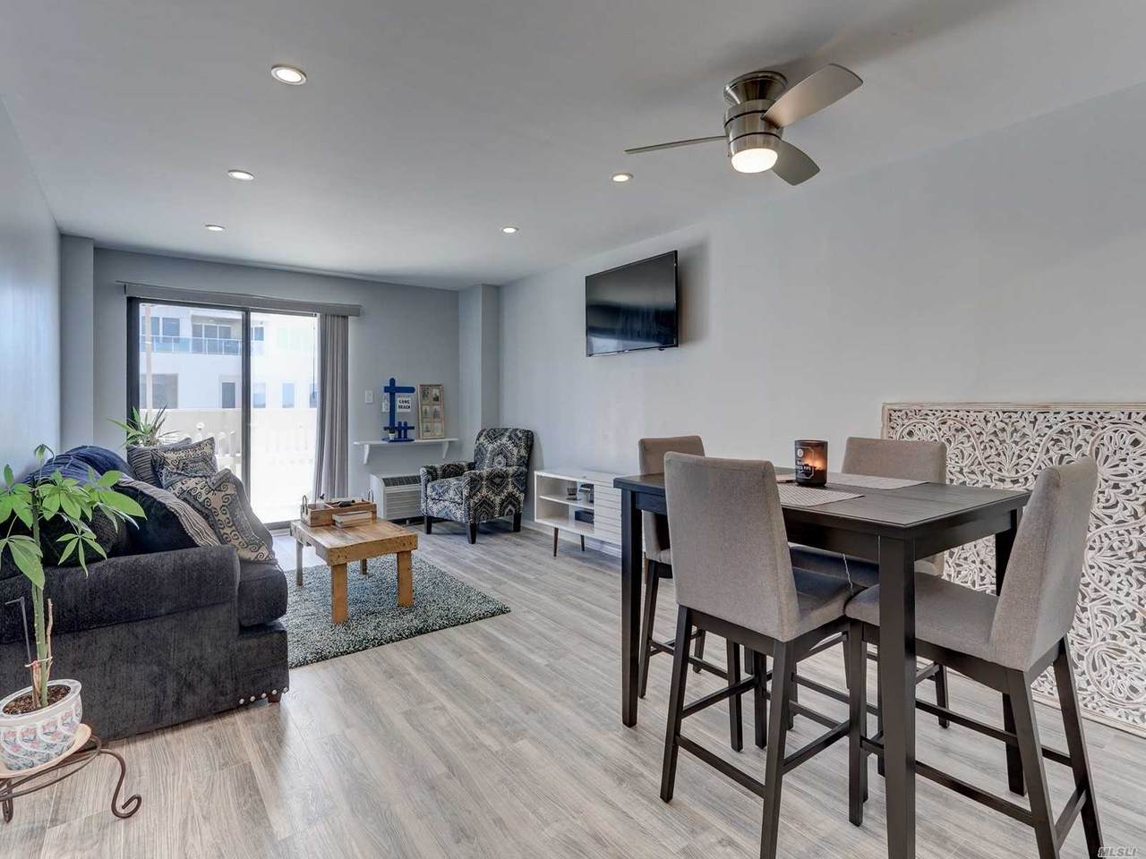 360 Shore Road - Photo 1