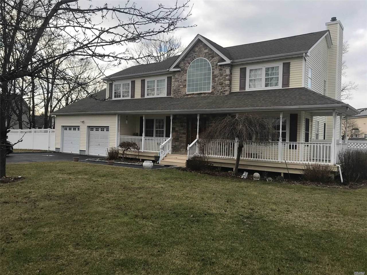 6 Sarah Court - Photo 1