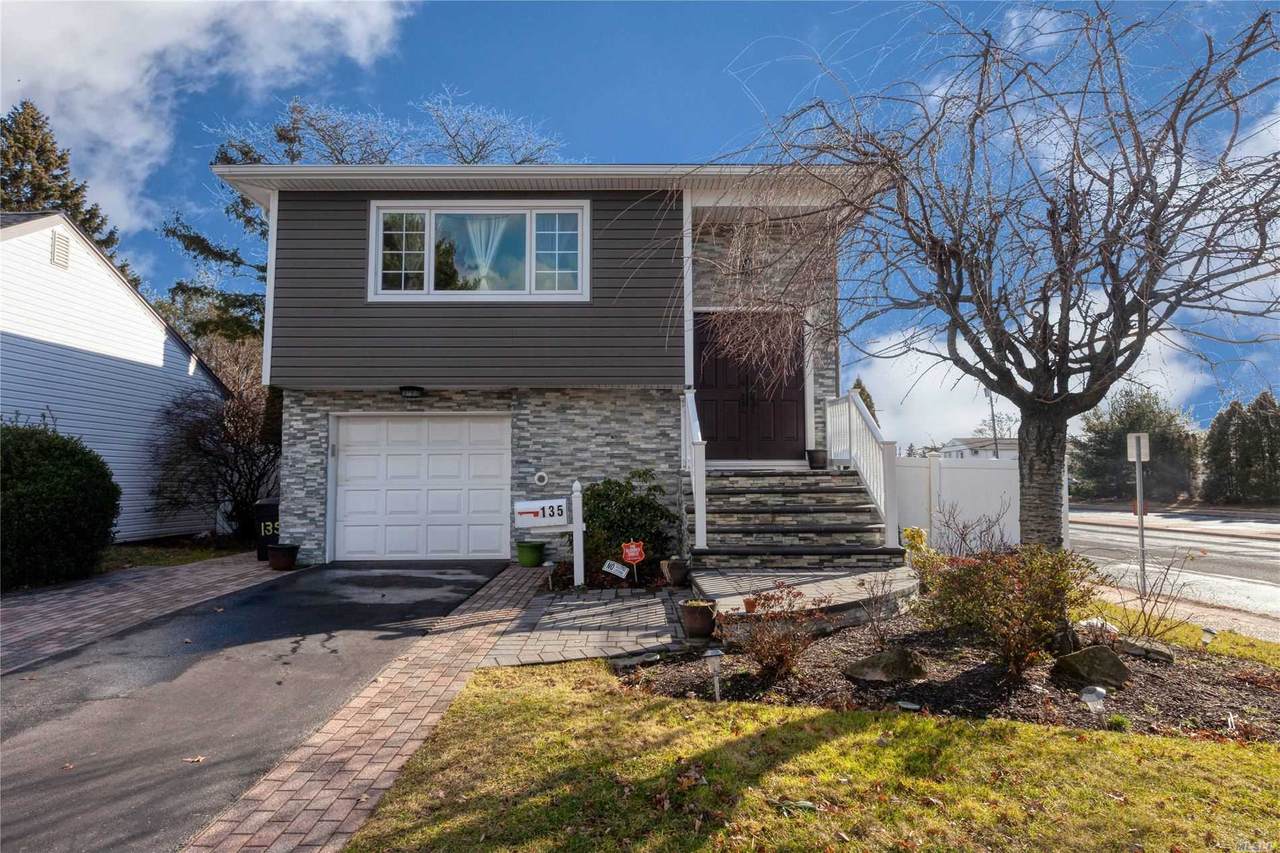 135 Duane Street - Photo 1