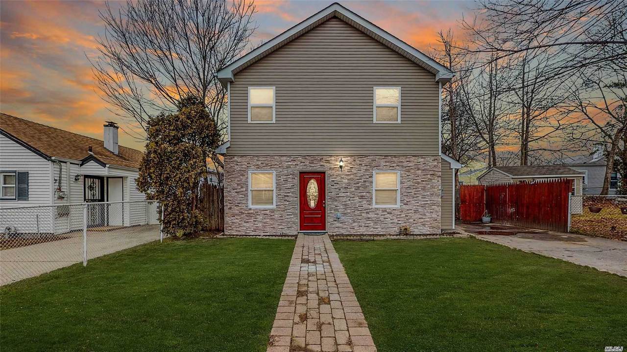 33 Roosevelt Street - Photo 1