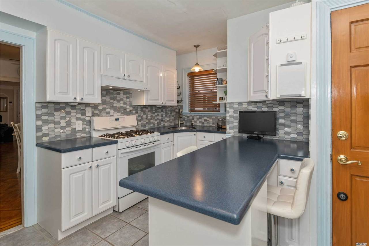 20-38 147 Street - Photo 1
