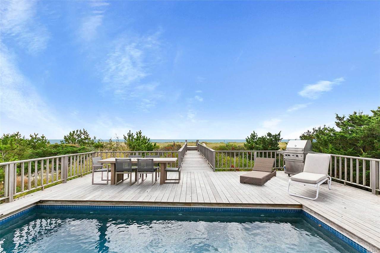 107 Dune Road - Photo 1