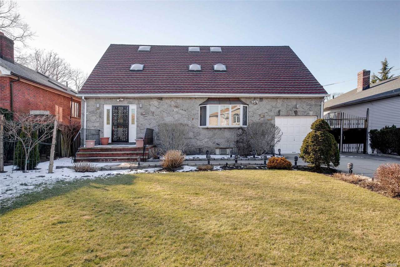 2-44 149th Street - Photo 1