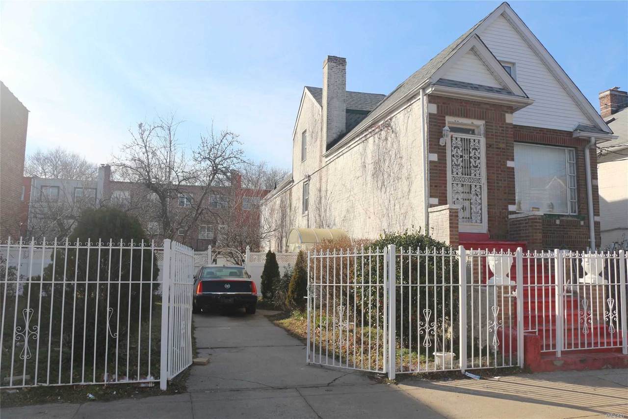 732 93rd Street - Photo 1