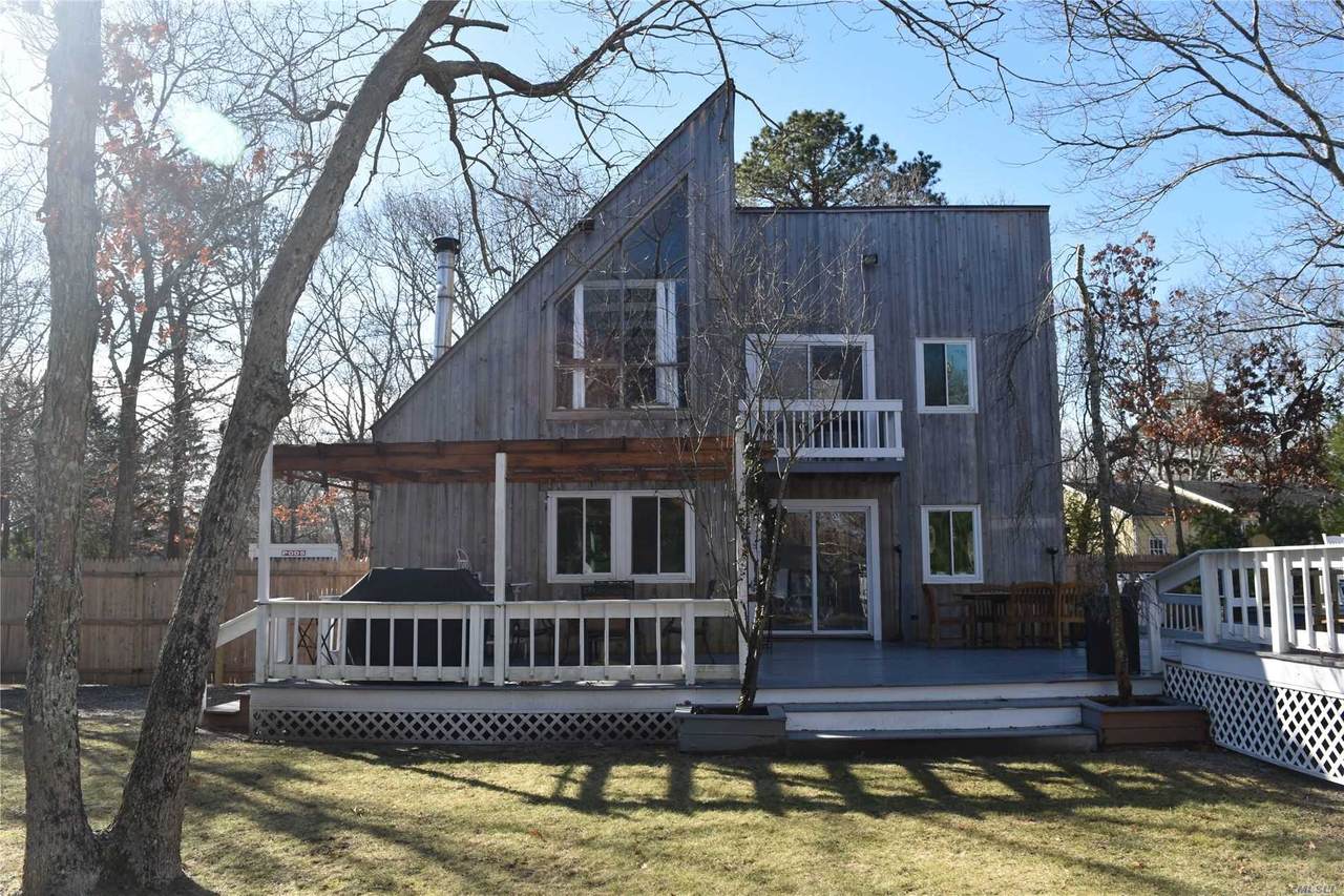 14 Chestnut Lane - Photo 1