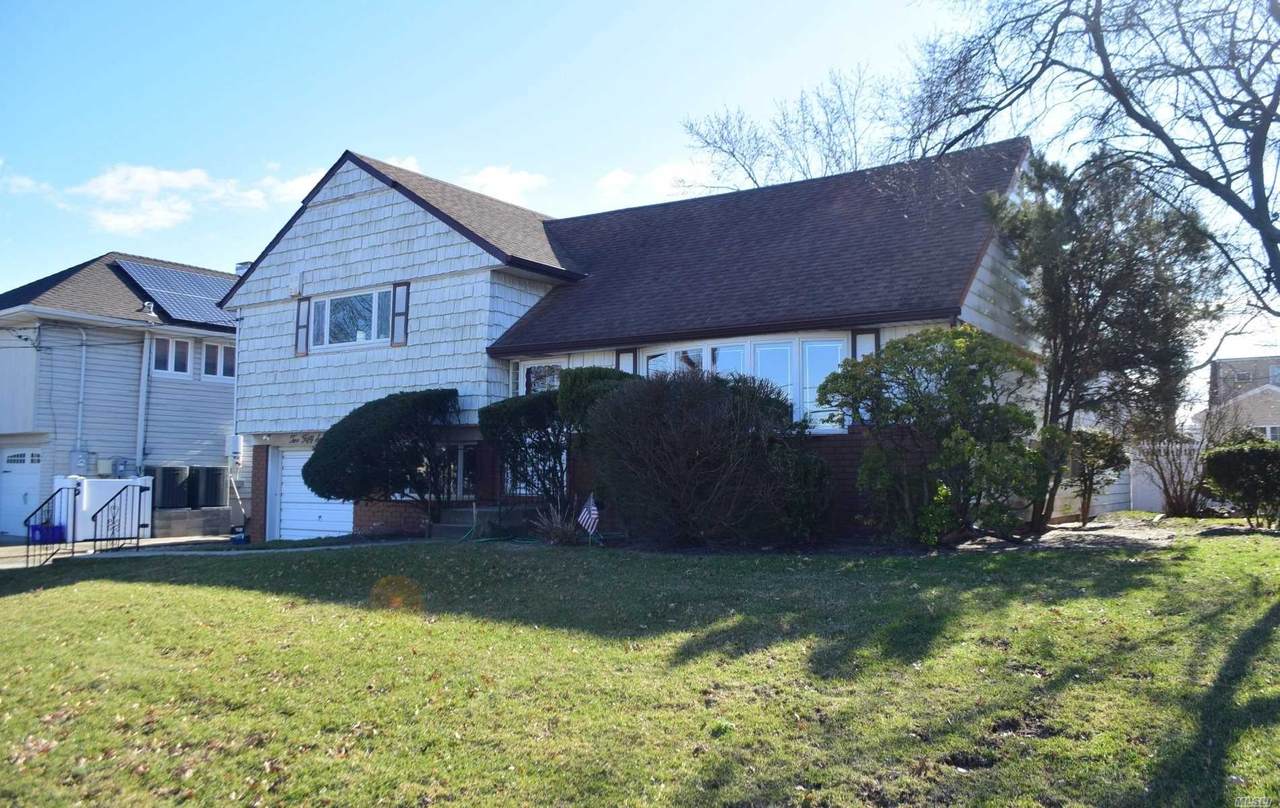 257 Vermont Avenue - Photo 1