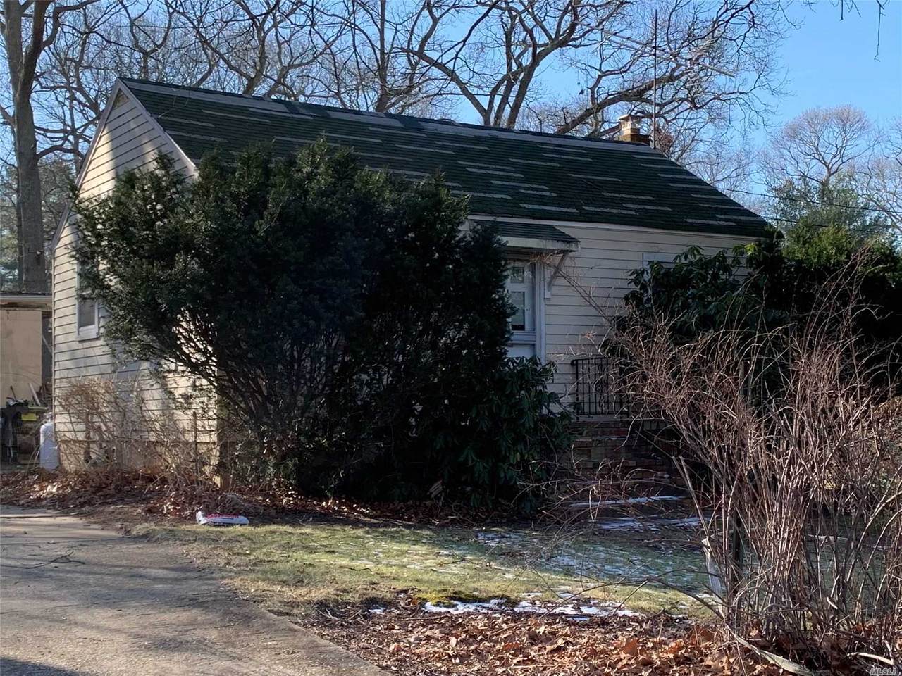 384 Twilight Lane - Photo 1