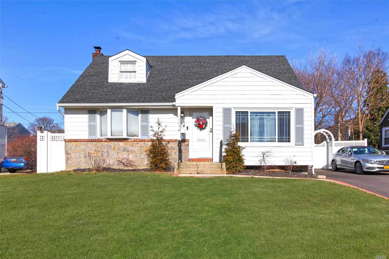 2683 Rowehl Drive - Photo 1